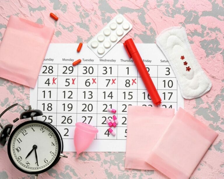 افرازات قبل الدورة من علامات الحمل